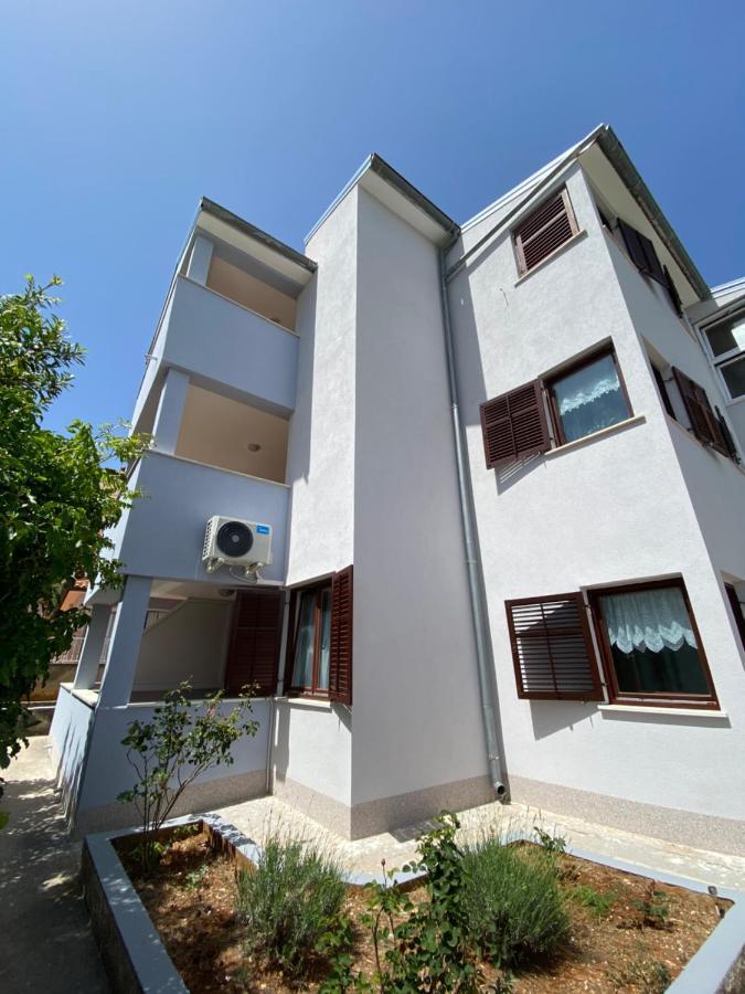 Apartments Lungomare Пула Экстерьер фото