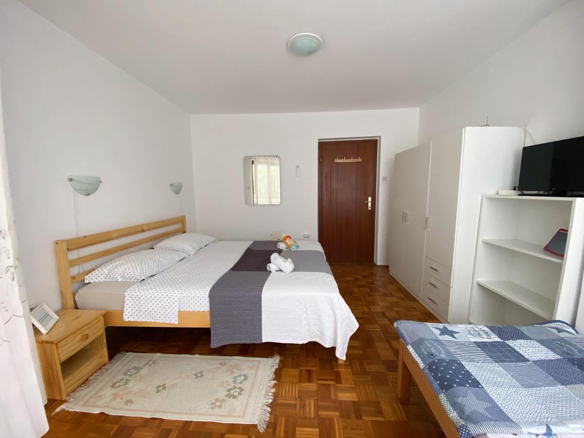 Apartments Lungomare Пула Экстерьер фото