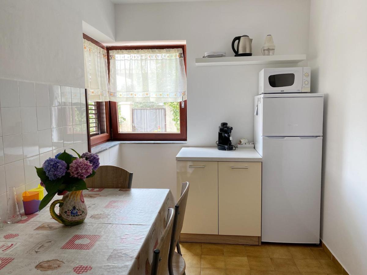 Apartments Lungomare Пула Экстерьер фото