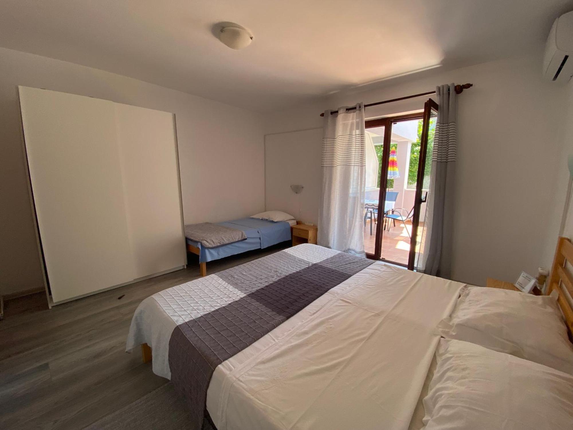 Apartments Lungomare Пула Экстерьер фото